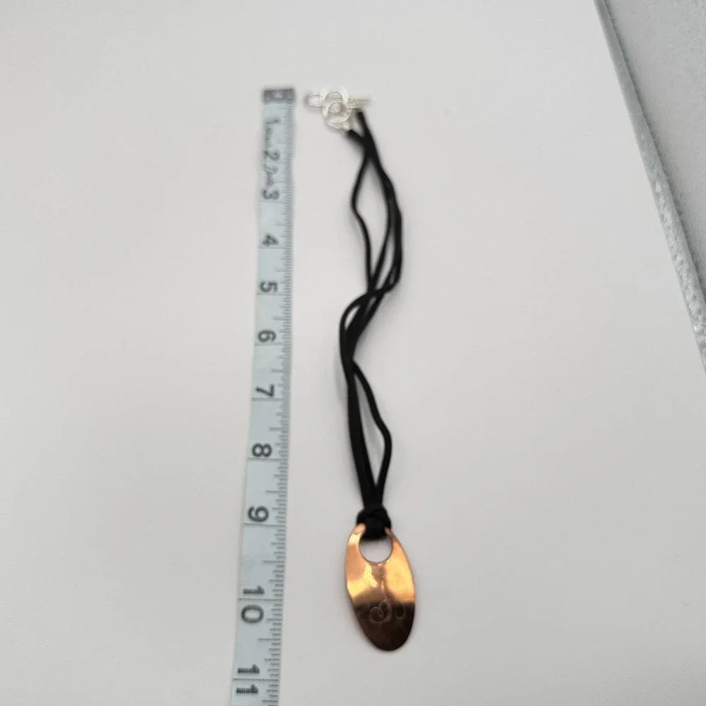 Vintage 90s Copper Monogram Initial‎ T Pendant Necklace Black Suede Cord Jewelry